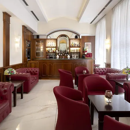 Lancaster 3* 밀라노