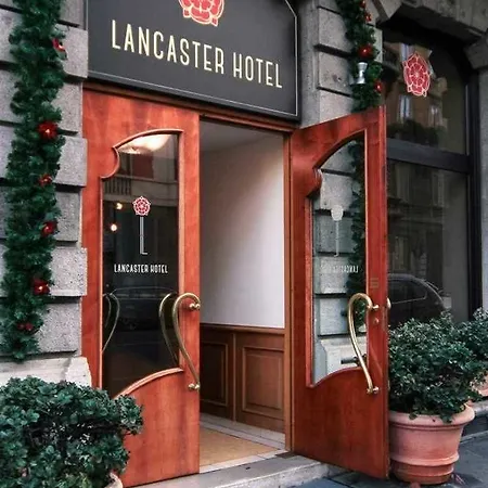Lancaster 3*