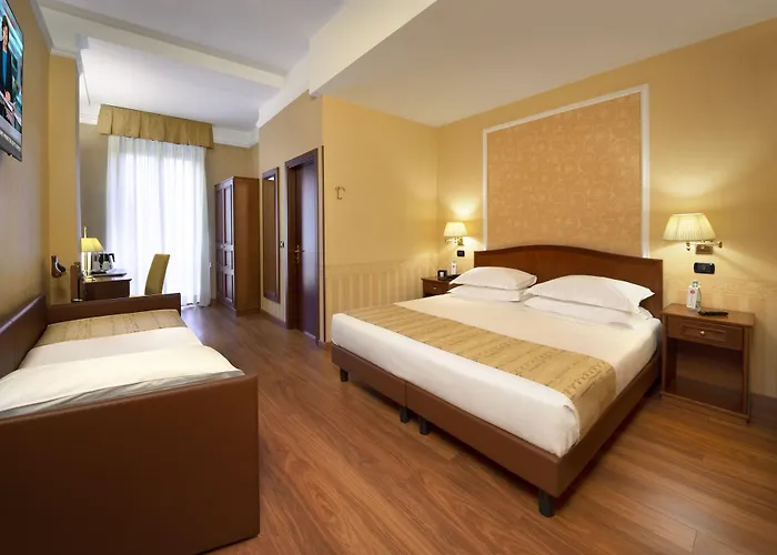 Lancaster Szálloda 3*