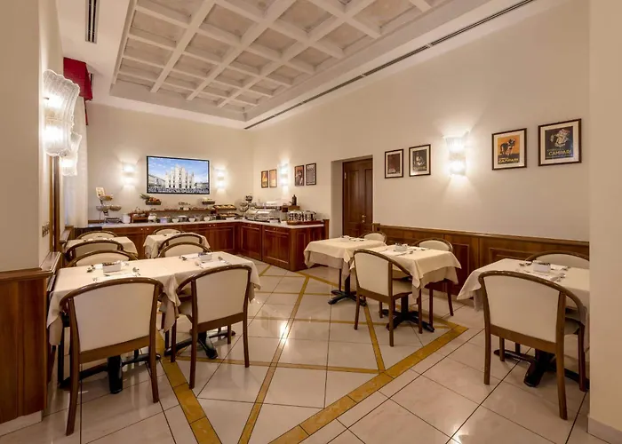 Lancaster 3* Milánó