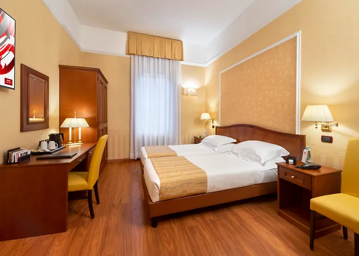 Lancaster ميلان